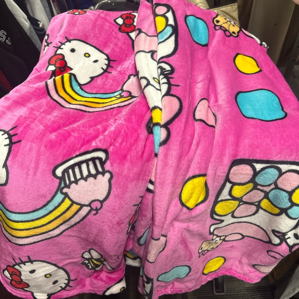 Hello Kitty Pink blanket set